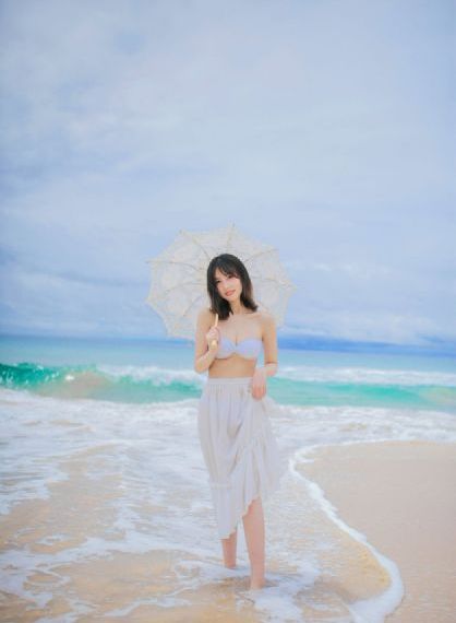 湿润的女人在线观看_HDBD在线观看